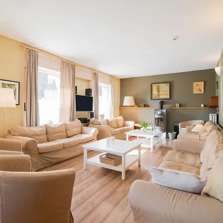 Attractive Holiday In With Fenced Garden Orchimont