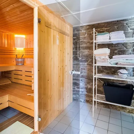 Semesterbostad Attractive Holiday In With Fenced Garden Orchimont