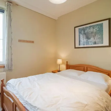Semesterbostad Attractive Holiday In With Fenced Garden Orchimont