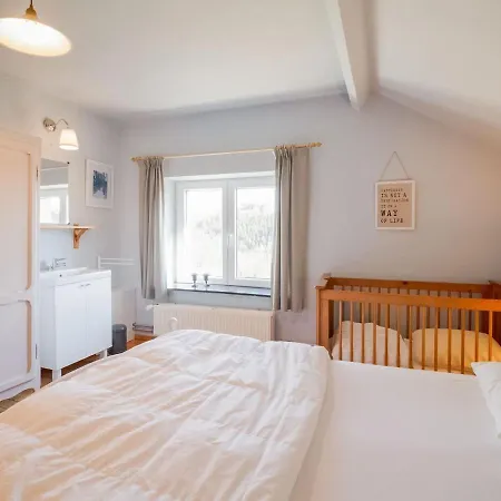 Attractive Holiday In With Fenced Garden Orchimont